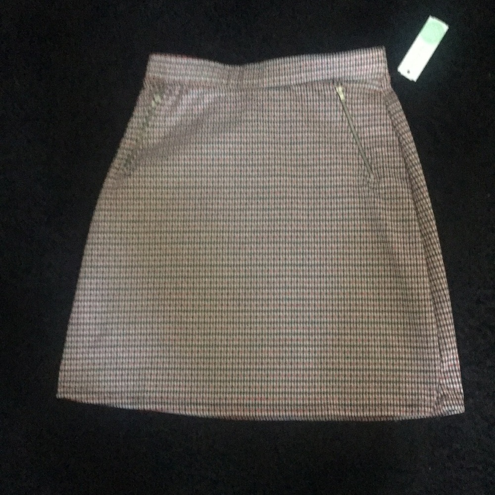 Le Lis- Maura Zip Pocket Detail Skirt